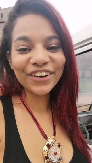 Milasexxxy: Milasexxxxy se exibindo