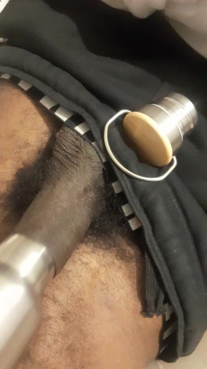 Dorian DomTop: मुझे गायों की तरह दुहना