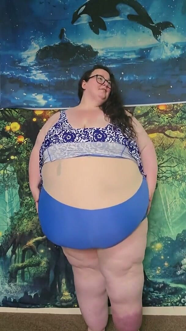 SSBBWLadyBrads: SSBBw in costume da bagno gigante per corpo grasso con...