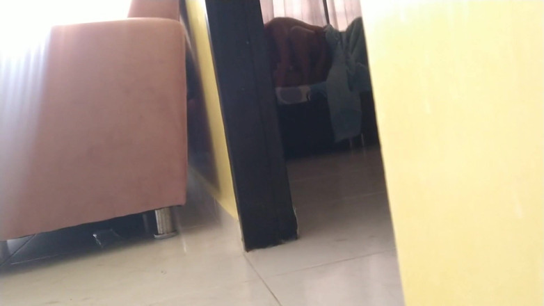 AngyAmazon: Min cuckold ser mig knulla med min granne på morgonen