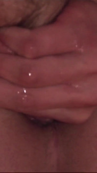 Video eksklusif tanpa kondom: Pasangan gay seksi dan miang suka memancut mani dalam kongkek dubur