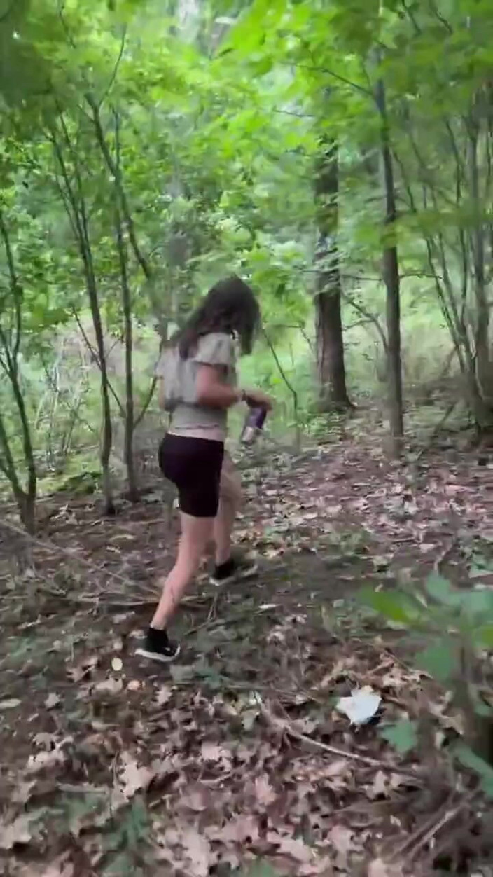 J13D75: Into the Woods with a Skank a Creampie for a...