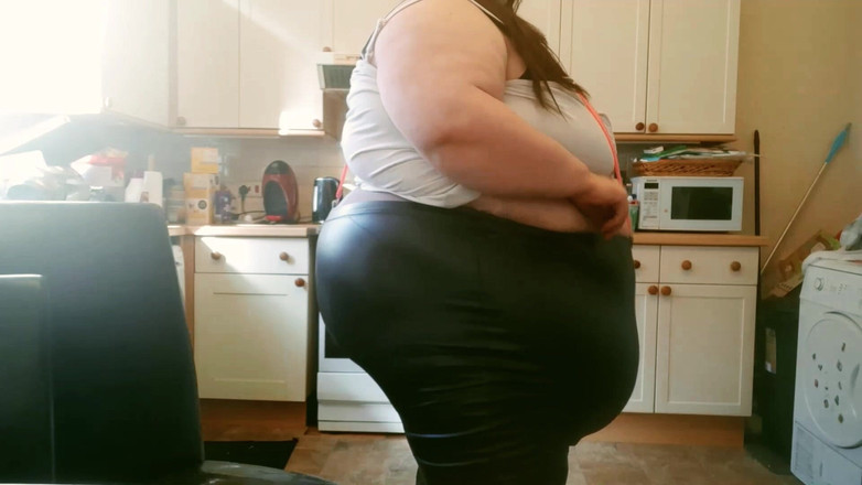 SSBBWLadyBrads: SSBBW BBW Kitchen Play in Sexy Tight Clothing Part 2