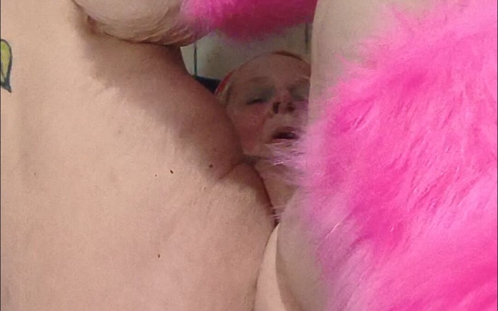 HerculesnVENUS: Shout Loudly Whore in Pink I'm Gonna Make That Pussy...
