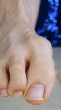 Only My Natural Toenails to Dominate Your Mind