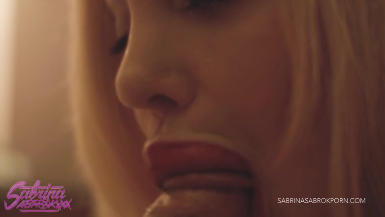 Sabrina Sabrok: フェラチオ、おっぱいに射精、クソ