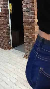 Nachytal jsem mého manžela, jak podvádí s levnou prostitutkou