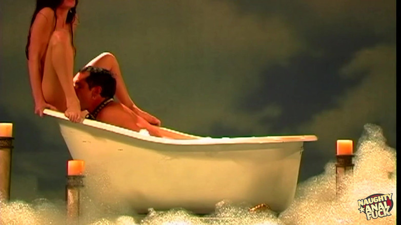 Naughty anal fuck: Nessuno ha mai visto una mora d'angolo a spalancarsi il...