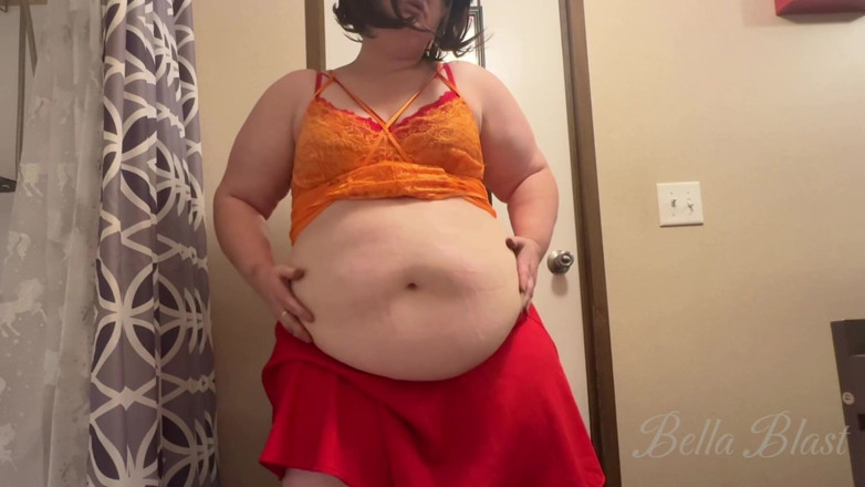 BellaBlast: Velmas Scooby Snack Stuffed Belly