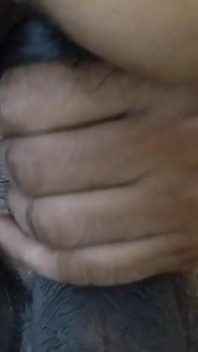 Dewar Ji Nay Bhabhi Ko Check Kar Kar Kay Masti Putain de succion préliminaires