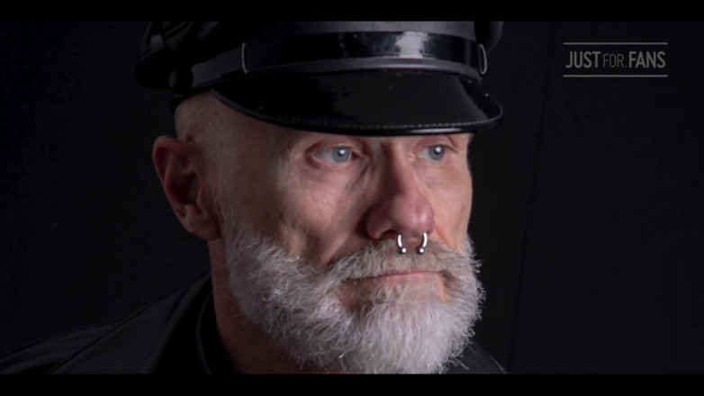 MusclesCigarsFFPig: Bad Cop Punishment