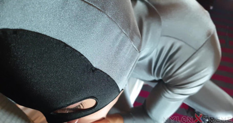 Nylon Xtreme: POV of Catwomen Zentai cum on nylon face