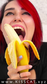 Trying blowjob on banana ended sloppily deepthroat with cum swallow - kisscat