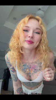 Attention: This Is for Slave Boys Only! Open Your Mouth Wide and Enjoy Your Reward for Being a Good Boy