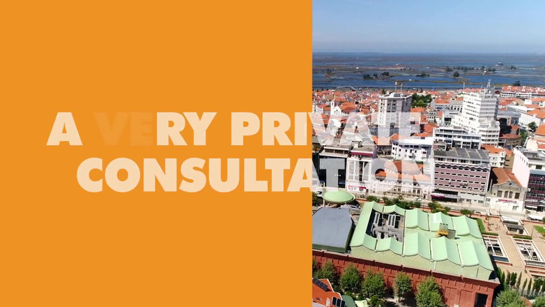 Petite POV: Lilu Moon과 Gina Gerson의 쓰리섬 애널 섹스 - POV