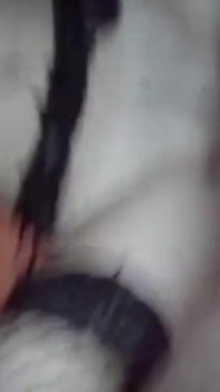 Eu terminei até a espuma fluir da vagina
