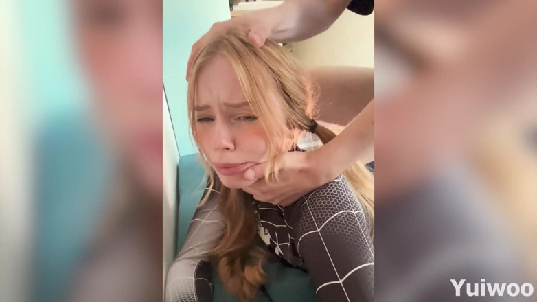 Yuiwoo: Venom Girl's Incredibly Teen Tight Pussy Gets Fucked by Big...