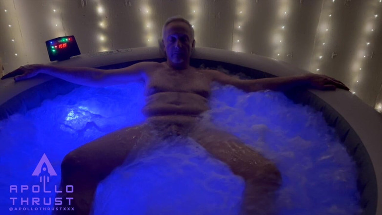 ApolloThrustxxx: Badtunnan blötläggs