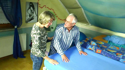 Deutschland porn: Babička německý pár!