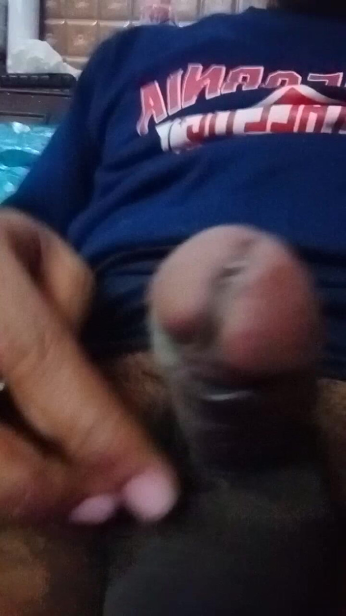 Jer King Sonu: खुद को खुश करने वाली सेक्सी हस्तमैथुन का मजा लेती है