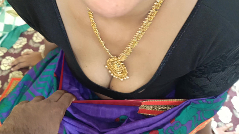 Palani69: Sari azul ama de casa Jerry Red labios lindos