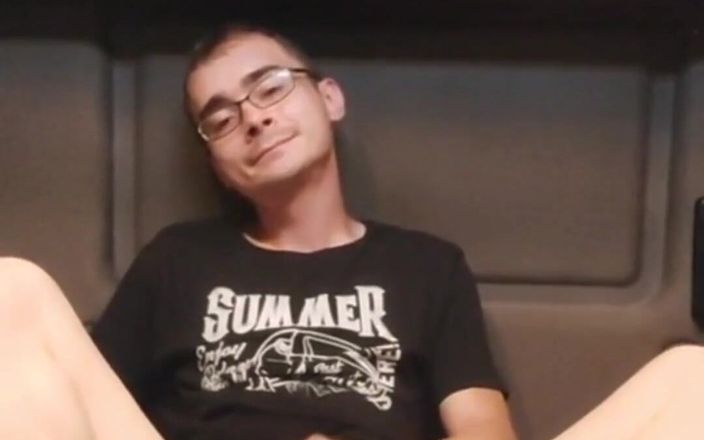 The college boy: Amatör çocuk mastürbasyon yapıyor