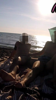 French Teacher Risky Public Masturbation Caught on Crowded Beach Helps Squirt Extreme Cumshot