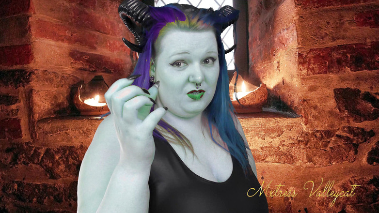 Mxtress Valleycat: Demonul te controlează destinul