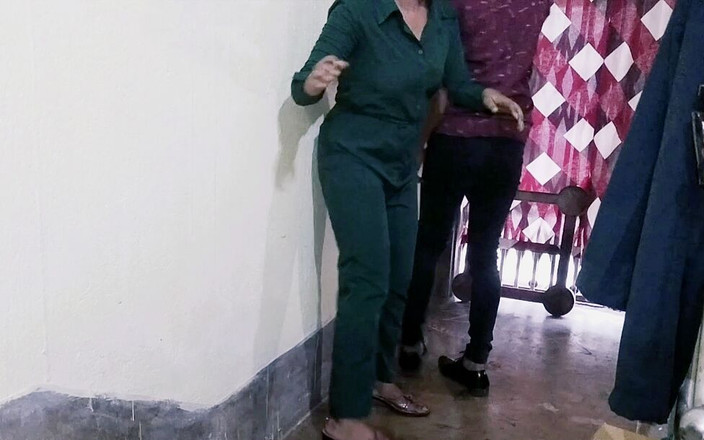 Fulki: Apabila Semua Orang Sibuk Bekerja Di Pejabat, Kedua-dua Kakitangan Berkumpul...