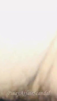 Hot Pinay Ogromne odbijające się cycki jebana ciężko