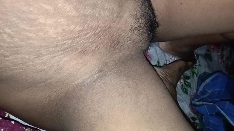 Xhtad: Hot Village Desi Bhabhi Sex Aaj Forest Park Mein Met...