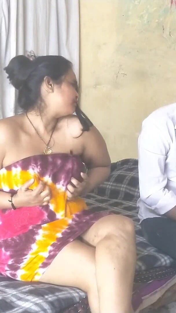 Sonathakur: Desi Chubby Girls in Colorful Saree Wrap - Busty Amateur Bedroom...