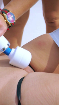 Penghamilan lesbian Latina X Lola X Lana memancut mani (4K)
