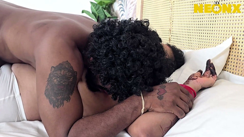 NeonxOTT: Muschi ficken, schwanzlutschen, muschi lutschen, desi sex