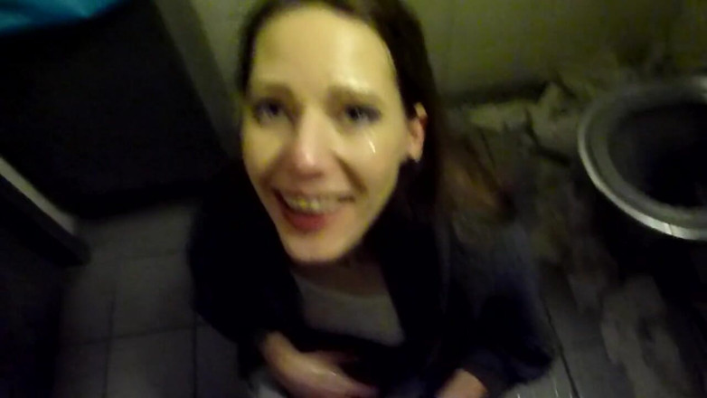 Viktoria Goo: Viktoria Goo - hoe diep kun je wegzakken, hoeveel kun je...