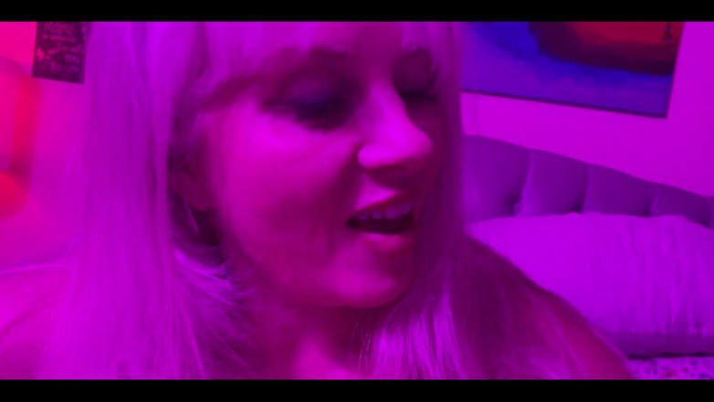 PaintedRose: Milfka masturbace