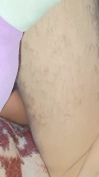 mon beau-père me casse la bouche avec une bite et j’ai du sperme dans la gorge