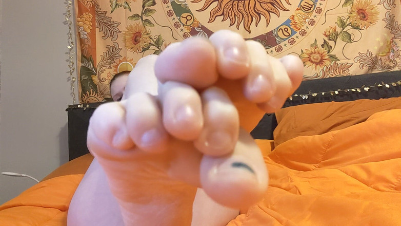 Sin Spice by Sophia Sinclair and Jasper Spice: Awak Hanya Akan DapatKan Kaki Saya