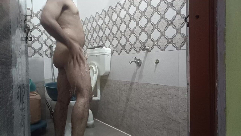 LovedSunsine1990: It Was 12:00 O'clock Tonight While Working Out