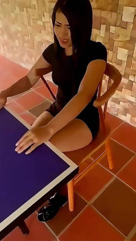 友達と歩くのは思ったより良い結果で、親友の彼女とセックスした