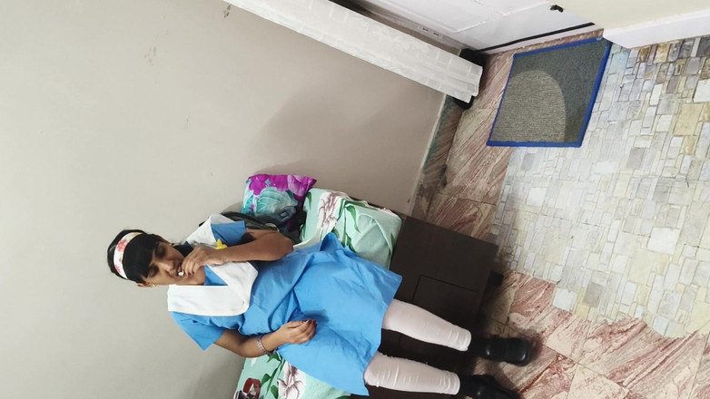 Bobbypranav: Hintli öğrenciler Tution'da sikişiyor