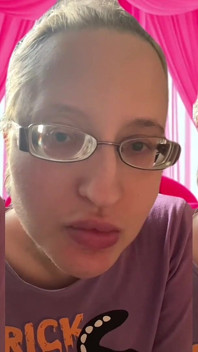 Asmr Bursting Bubblegum Bubbles - Asmr, Bubble Gum Fetish, Eye Glasses Fetish, Lip Fetish