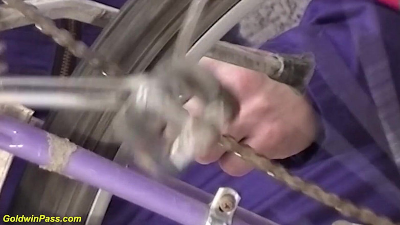 Goldwin pass: 73 yaşındaki üvey anne ilk kez üçlü seks yapıyor