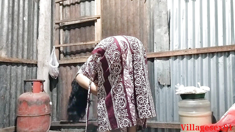 Villagesex91: Osvobodil jsem zadek své švagrové