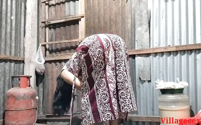 Villagesex91: 義姉の尻を解放した