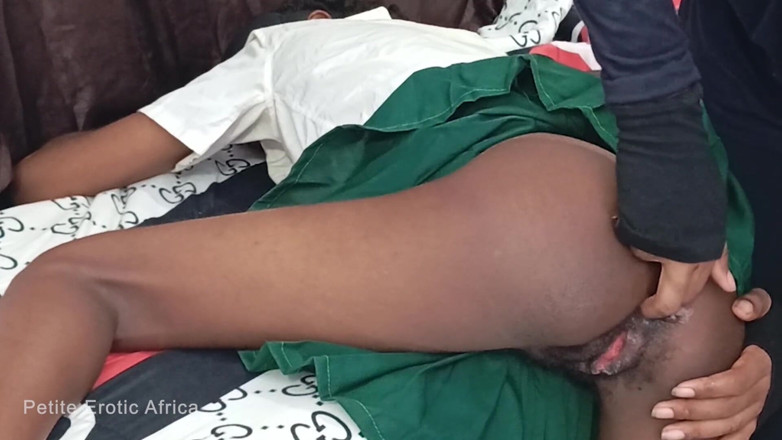 Petite Erotic Africa: Sweet Ebony Teen Taking Huge Dick Out of Passion