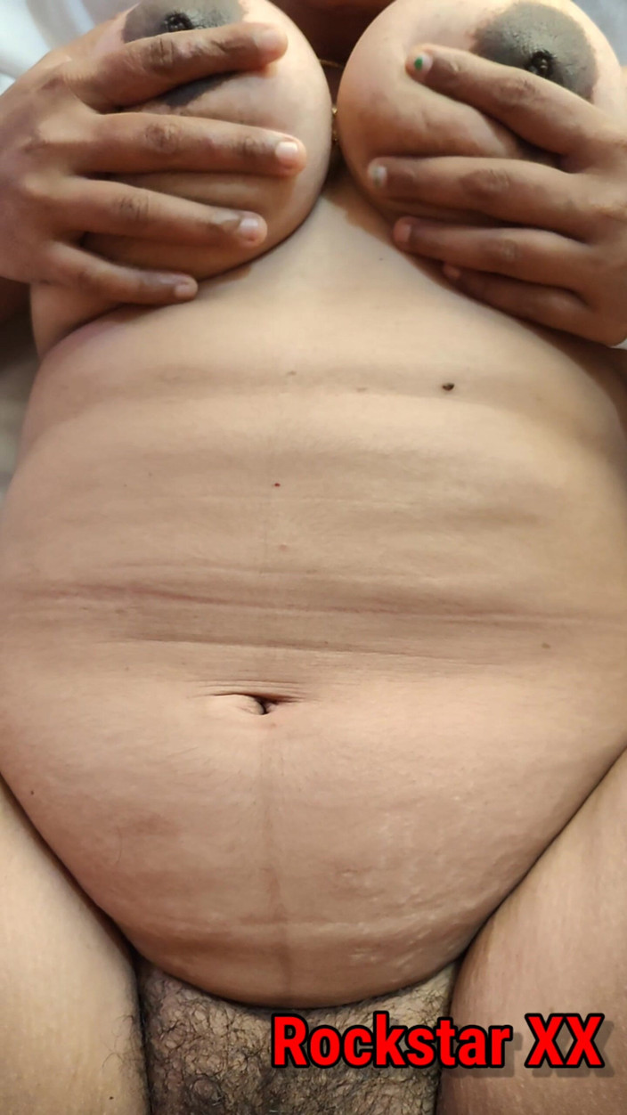 Rack star XX: 性感女孩大胸部女友啪