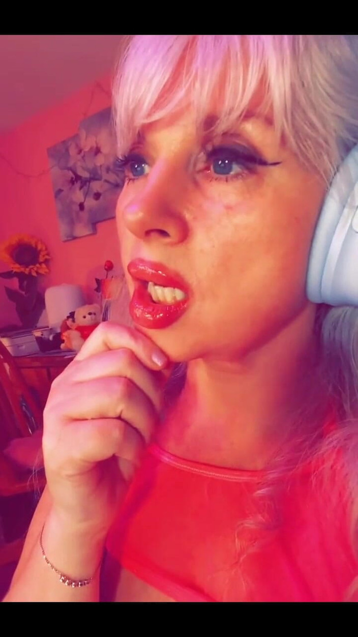 PaintedRose: Désir diabolique délibéré