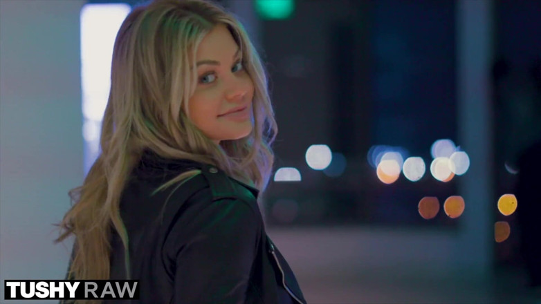Tushyraw: Tushyraw - Riley Steele heeft ongelooflijke intense anale seks
