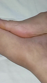 Gresopio i Male Feet 16